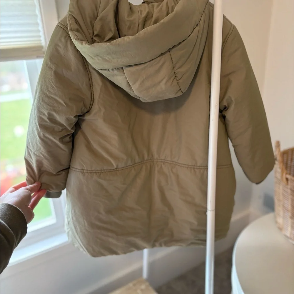 Zara stylish khaki